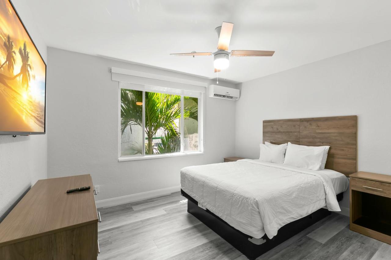 Grand Shores West 雷丁顿海岸 外观 照片
